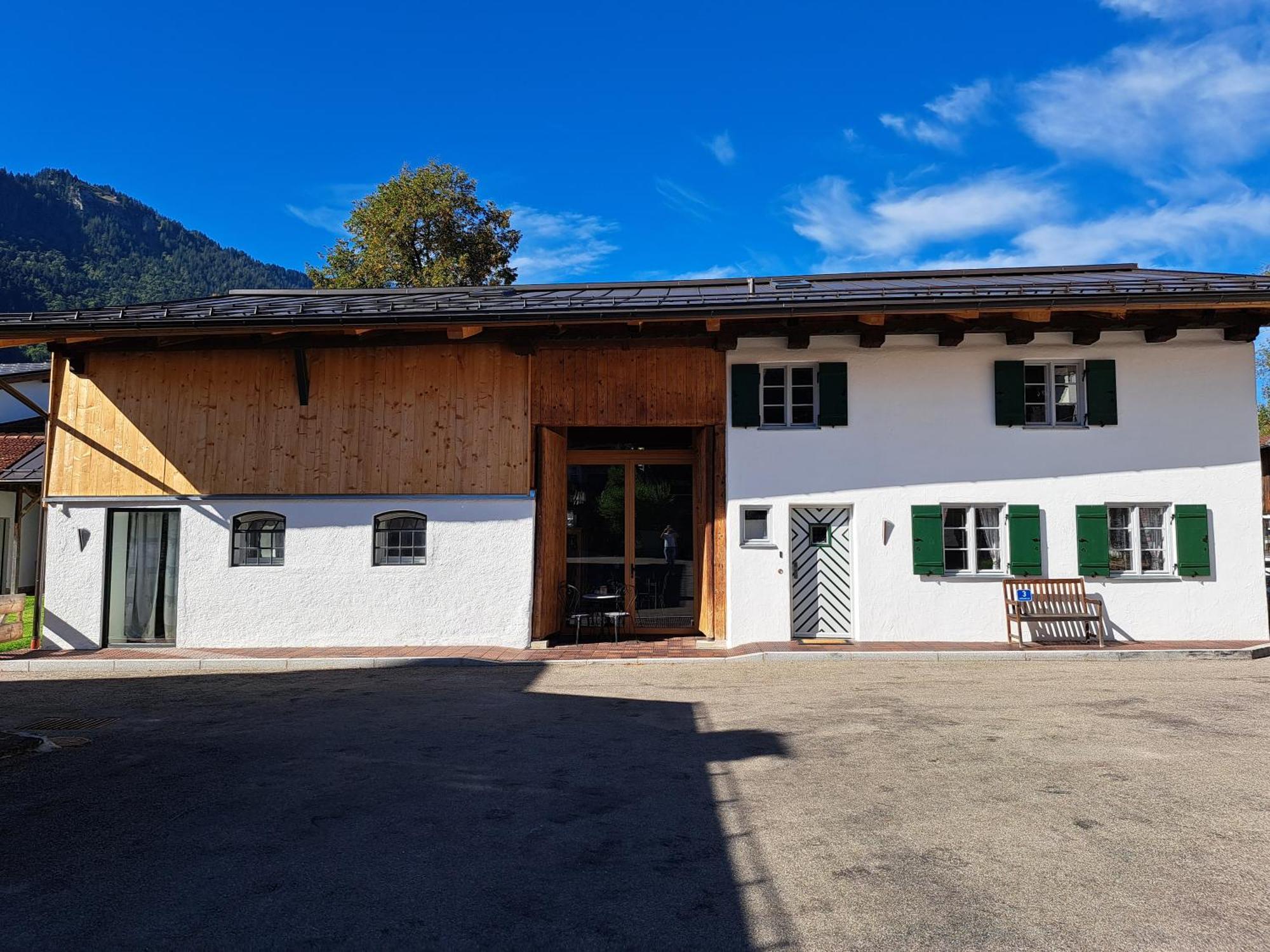 Neu! Ferienwohnungen Im Lueftlmalereck, Hennalahaus Oberammergau Exteriör bild