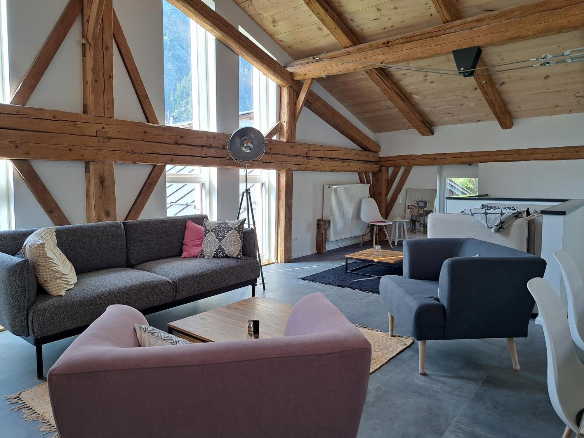 Neu! Ferienwohnungen Im Lueftlmalereck, Hennalahaus Oberammergau Exteriör bild